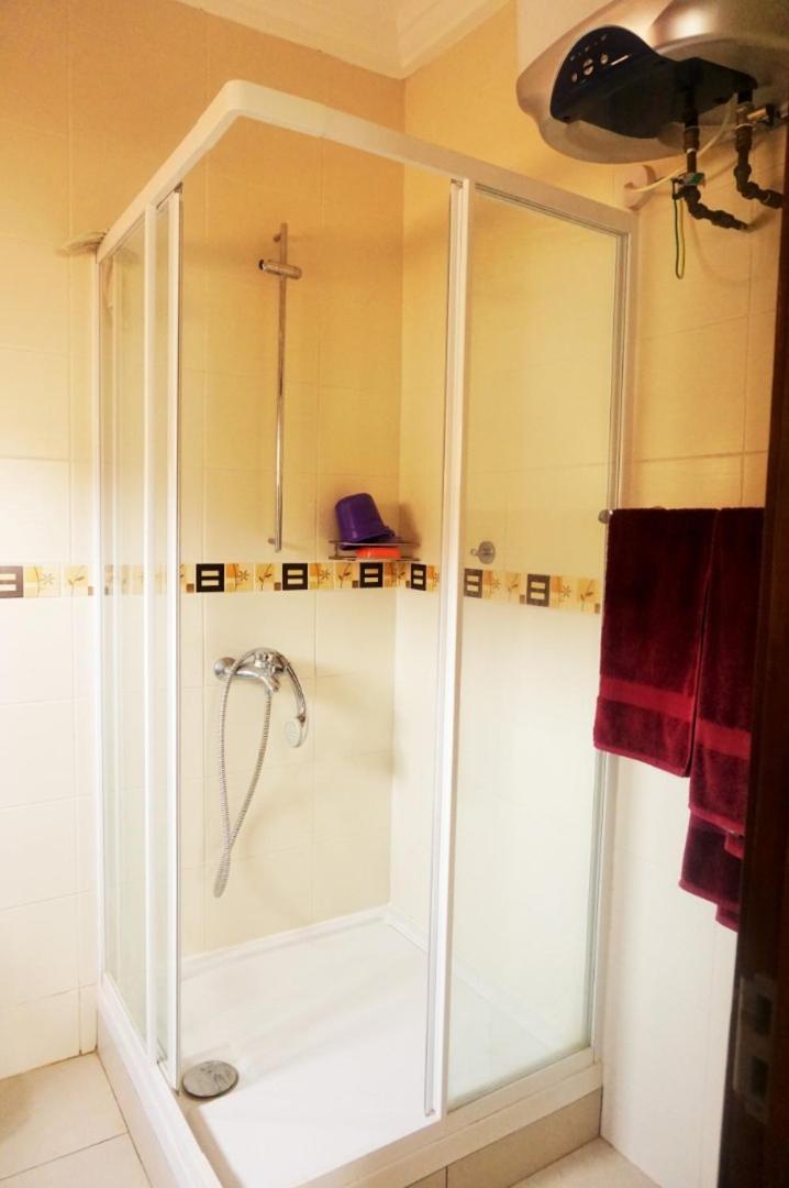 Sandpark Place, West Hills Mile 11 Екстериор снимка
